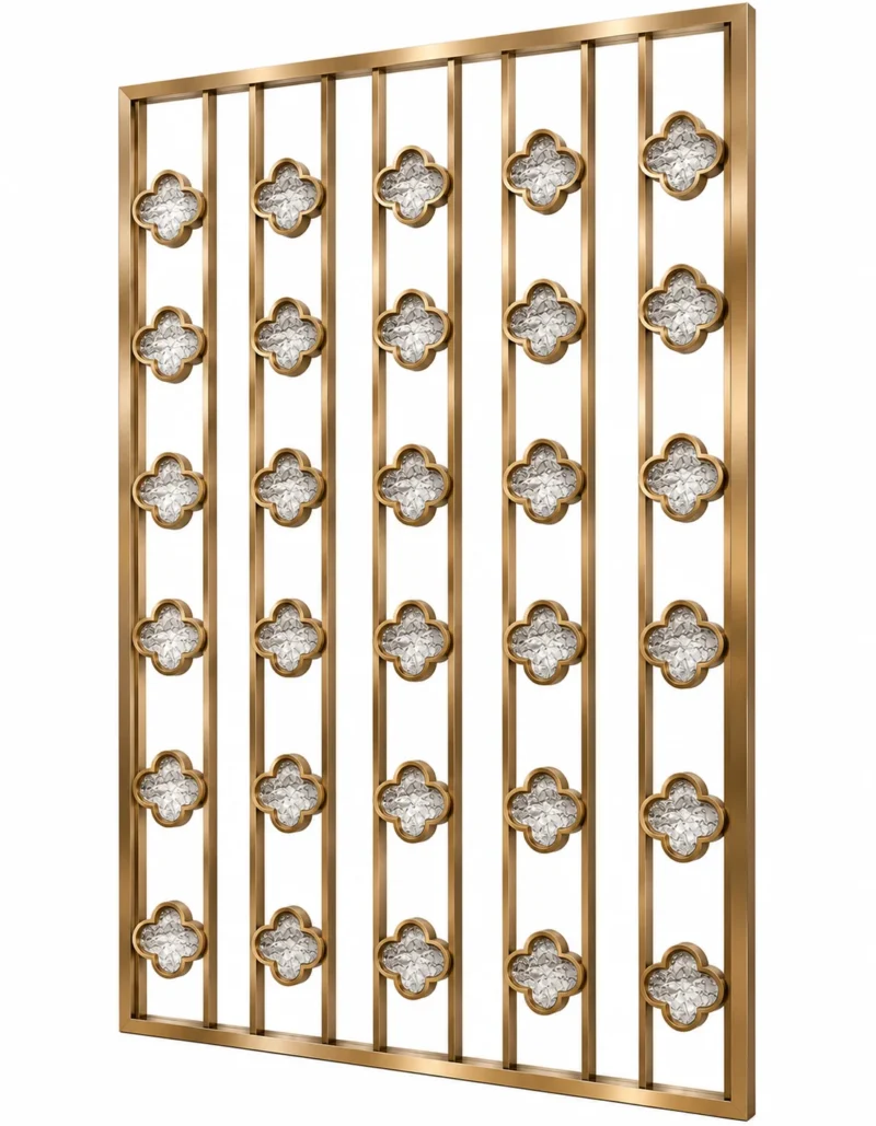 Quatrella Luxe quatrefoil premix glas partition with gold stainless steel frame